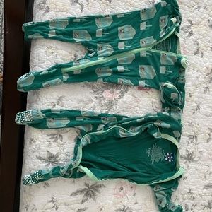 Kickee footies in milk print
